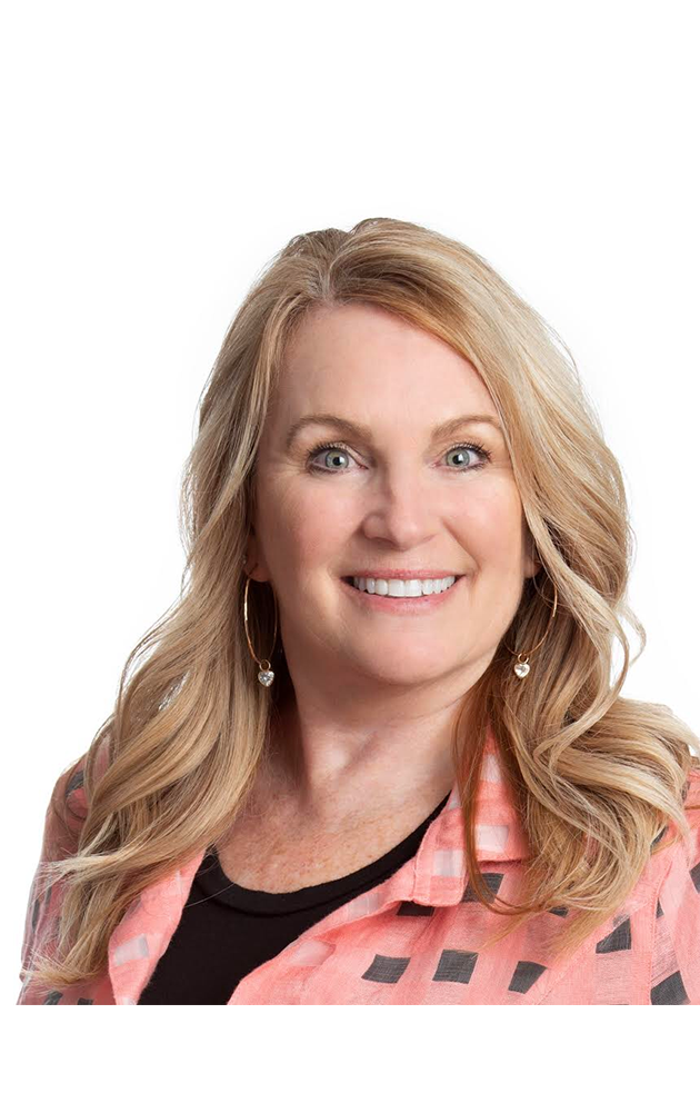 Real Estate Agent Terri Macioce